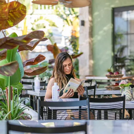 La Boutique Maya מלון אולודניץ