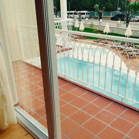 Hotel La Boutique Maya 4*